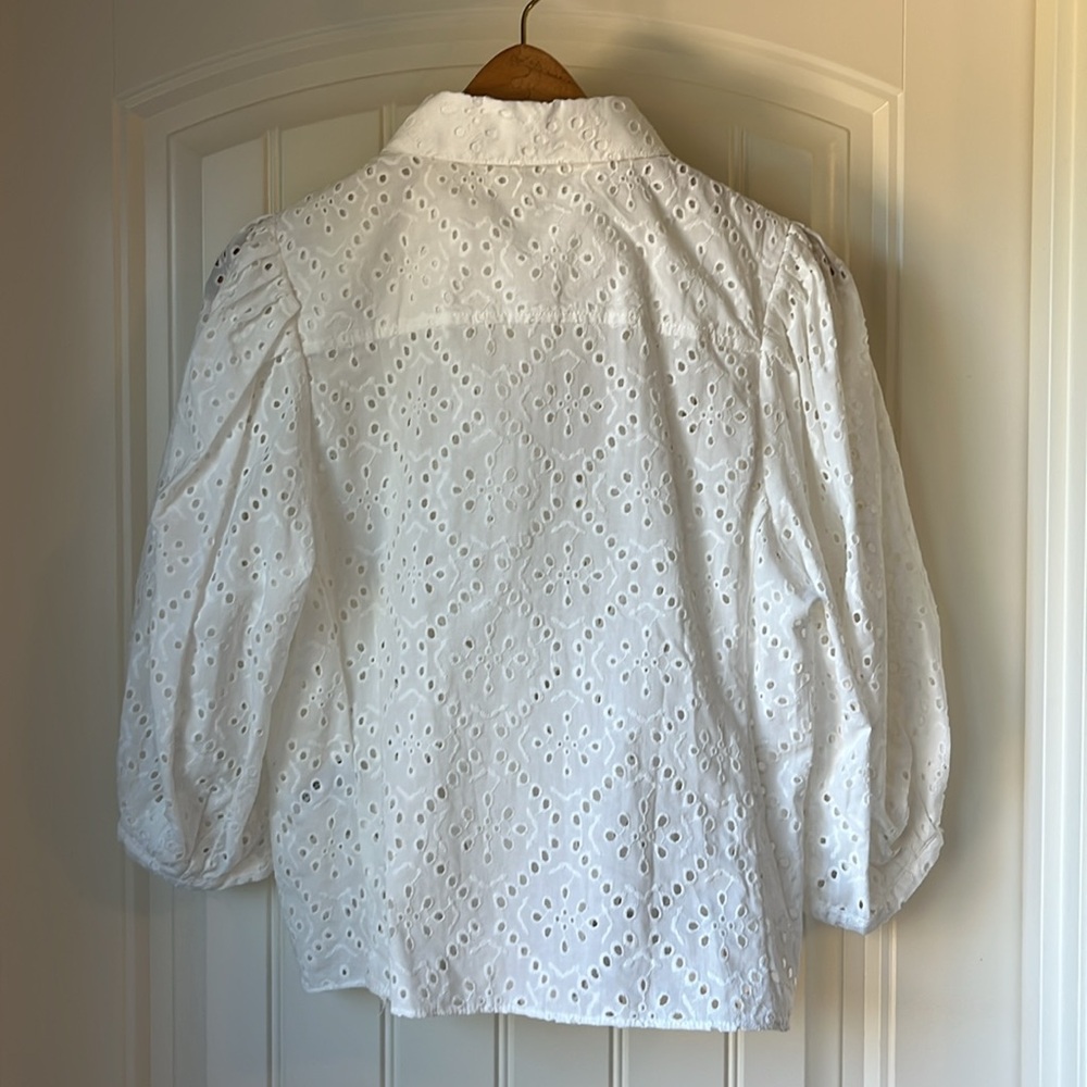 Zara white eyelet puff sleeve blouse NWT - Picture 2 of 5